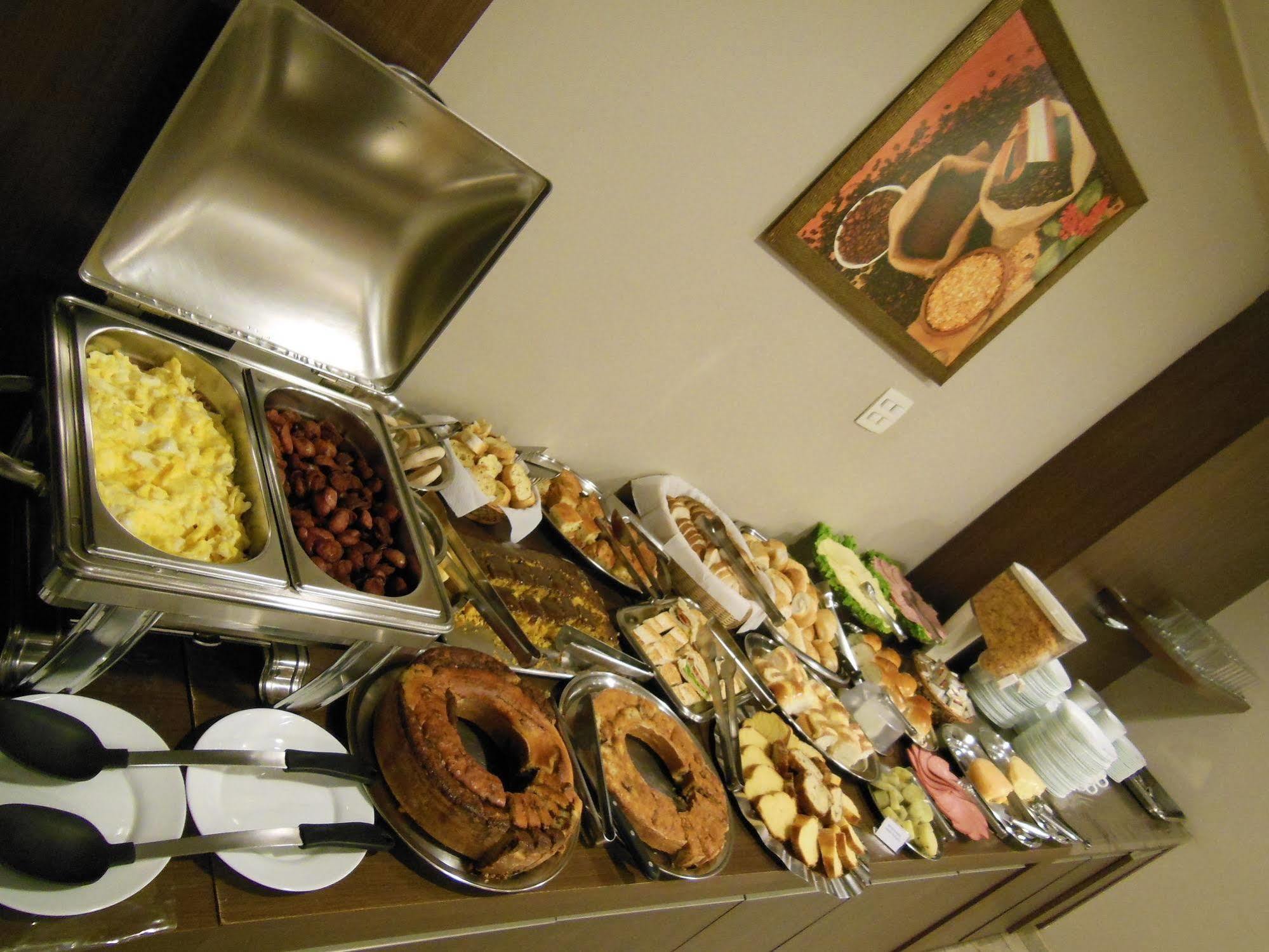 Alfa Plaza Hotel 3*